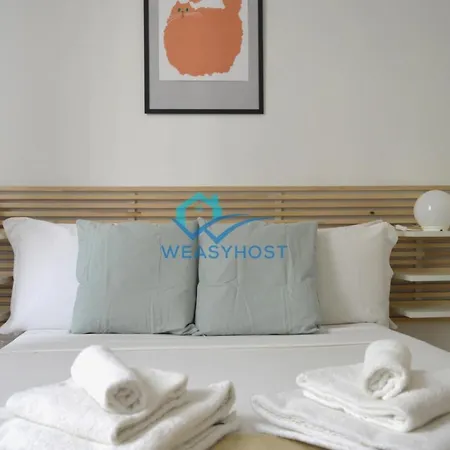 Renovated & Bright Tuscolanaflat Apartment *