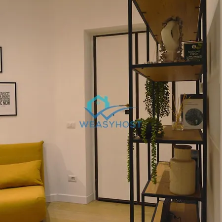 Renovated & Bright Tuscolanaflat
